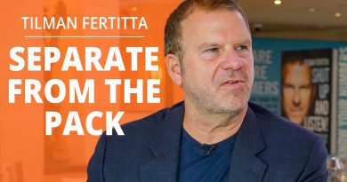 How to Build a Multi-Billion Dollar Empire | Tilman Fertitta and Lewis Howes