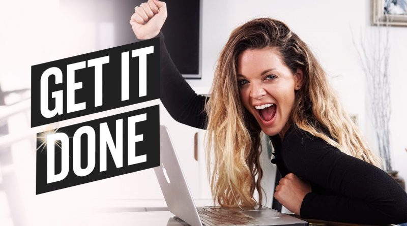 HOW TO STAY MOTIVATED WHEN YOU HAVE ZERO MOTIVATION