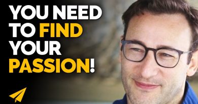 I Did THIS for 3 YEARS Before My First TALK Happened! | Simon Sinek | #Entspresso